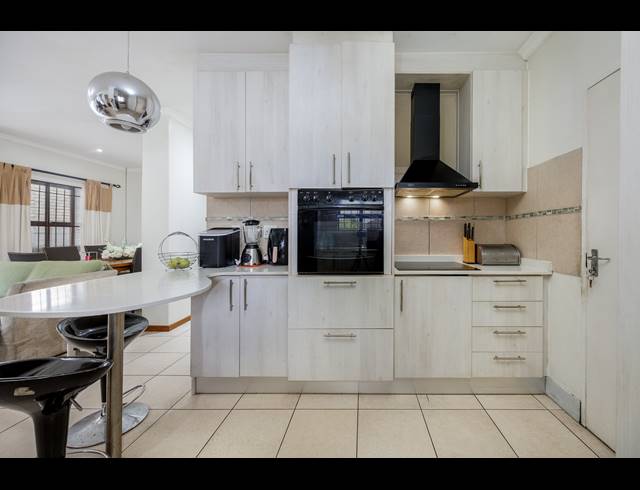 3 BEDROOM HOUSE FOR SALE IN JAKARANDAS